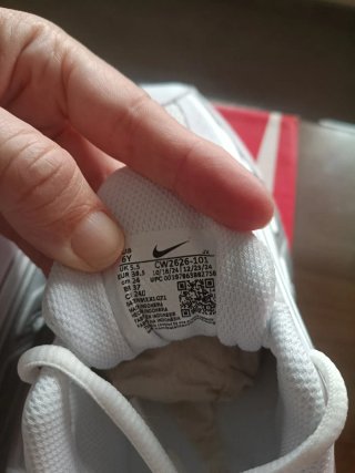 Nike Shox R4 Plata y Blanco