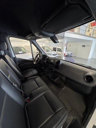 Mercedes-Benz Sprinter 2021