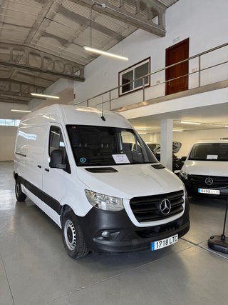 Mercedes-Benz Sprinter 2021