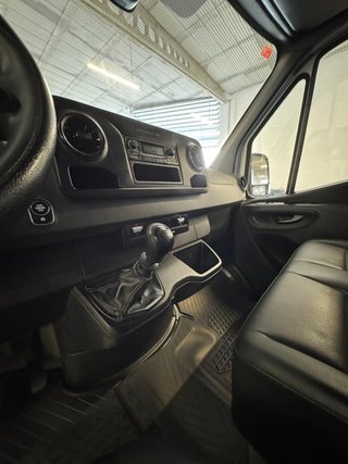 Mercedes-Benz Sprinter 2021