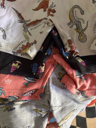Lote Ropa Niño Talla 4-5 Años (33 Prendas)