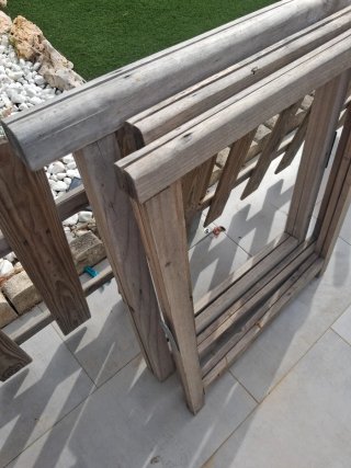 3 Caballetes de madera para soporte