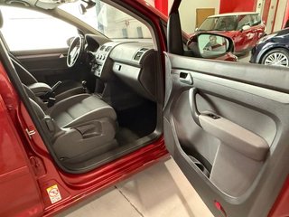 Volkswagen Touran Edition 1.6 TDI 105 CV Bluemotion Technology Volkswagen Touran 1.6 TDI Advance 105 CV 2014