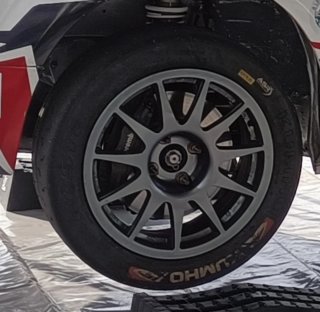Lote Ruedas Kumho Compuesto Medio En 16