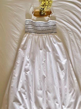 Vestido blanco midi Zara