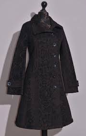 Abrigo desigual negro