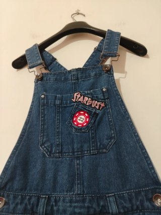 Salopette in denim con patch taglia XS