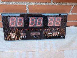 Reloj Digital Negro