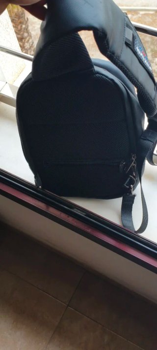 Bolso Negro Diseño Moderno