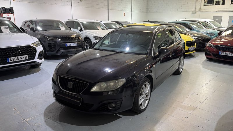 SEAT Exeo ST 2.0 TDI CR Style 2011, foto 3