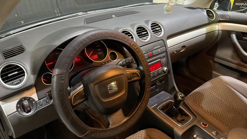 SEAT Exeo ST 2.0 TDI CR Style 2011, foto 18
