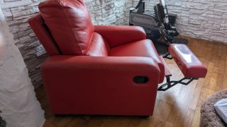 Poltrona in pelle rossa