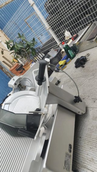 Cortador de fiambre profesional