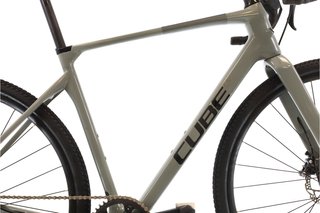 Bicicleta Cube Nuroad Pro t.54 Reacondicionada
