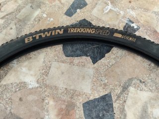 2 Cubiertas B'Twin Trekking Speed 700x38