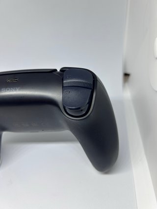 Mando PS5 Midnight Black con joysticks magnéticos