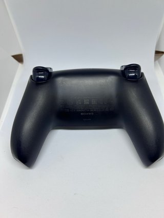 Mando PS5 Midnight Black con joysticks magnéticos
