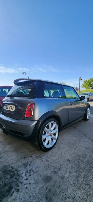 MINI Cooper 2004