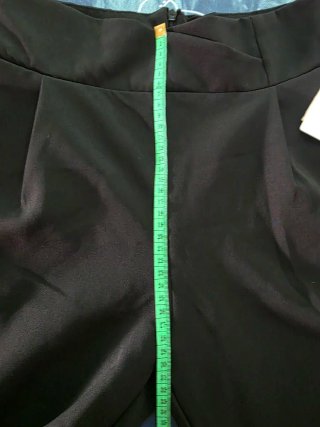 Pantalón. Talla L