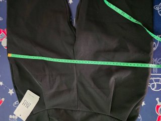 Pantalón. Talla L