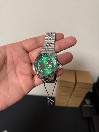 Reloj RICECO Elegante Verde y Plateado