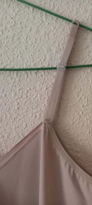 Combinación color beige talla M Sin Estrenar