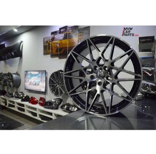 Juego de 4 Llantas 19 M4 GTS Black BM038