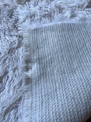 Tappeto bianco in pelo sintetico 150 x 200