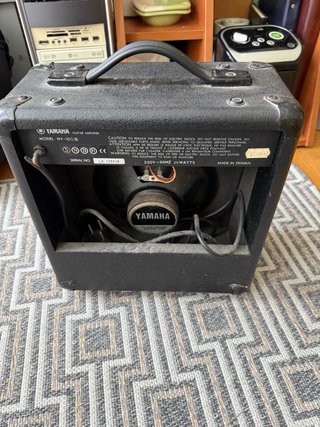 Amplificador Guitarra Yamaha HY-10G III