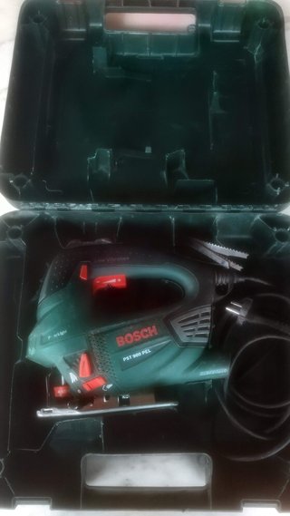 Caladora Bosch PST 900 PEL