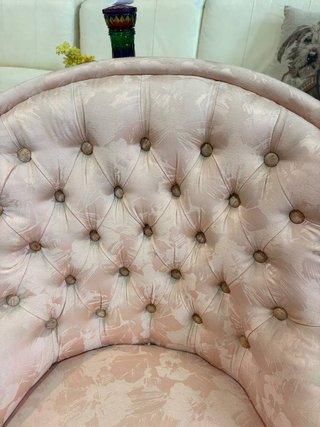 SILLÓN ESTILO ISABELINO