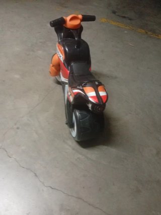 Moto infantil Repsol