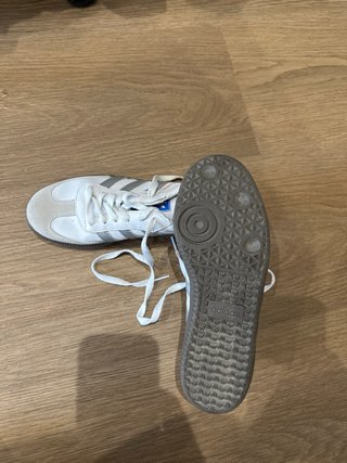 Adidas Samba Mujer Plata y Blanco