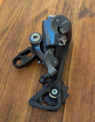 Cambio trasero Shimano Claris RD-R2000 (8v)