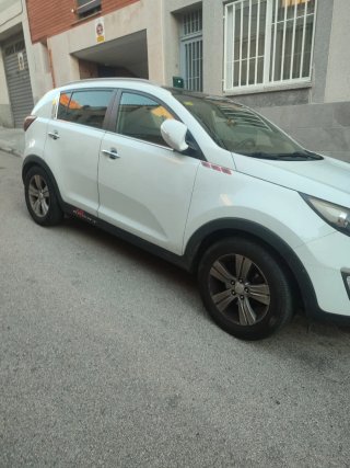 Kia sportage turismo  2011