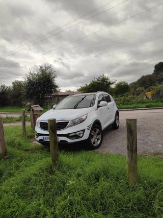 Kia sportage turismo  2011