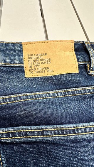 Pantalón vaquero Pull&Bear hombre T.40