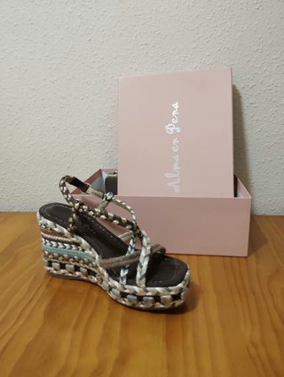 Sandalias Marrones Azules Cuña Alma en Pena