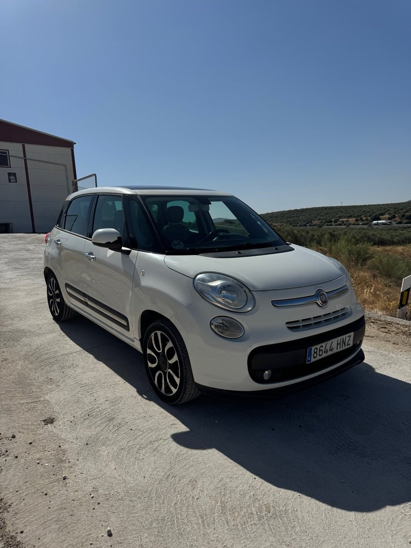 FIAT 500L 2013 - foto 1