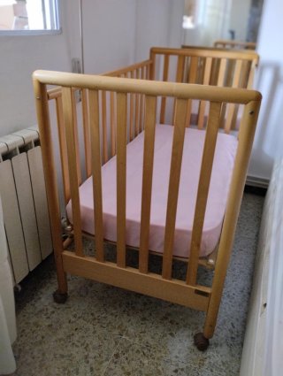 Cuna de madera Cotinfant + Colchón y fundas