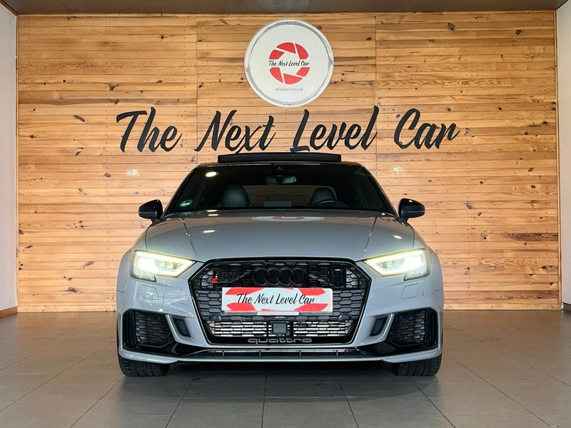 Audi RS3 Sedán TFSI quattro 2020, foto 10
