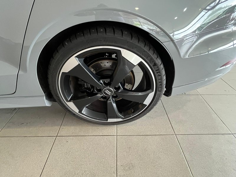 Audi RS3 Sedán TFSI quattro 2020, foto 31