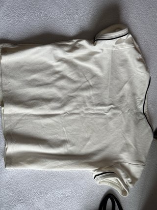 Top Bershka blanco con estampado de tigre