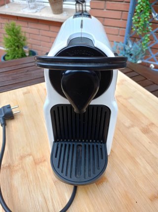 Cafetera Nespresso Krups Blanca