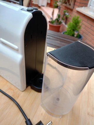 Cafetera Nespresso Krups Blanca