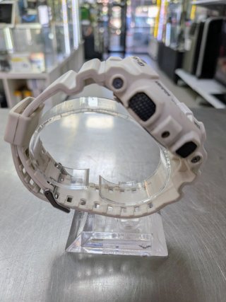 Casio G-Shock GA100B Blanco