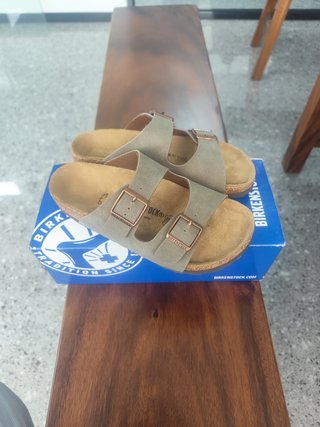 Birkenstock Arizona Marrón Talla 36