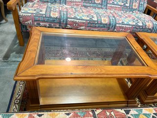 MESA DE CENTRO PROVENZAL