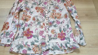 Blusa Sfera floral manga larga T. S