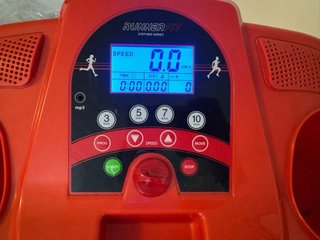 Cinta caminadora Cecotec RunnerFit Step Red